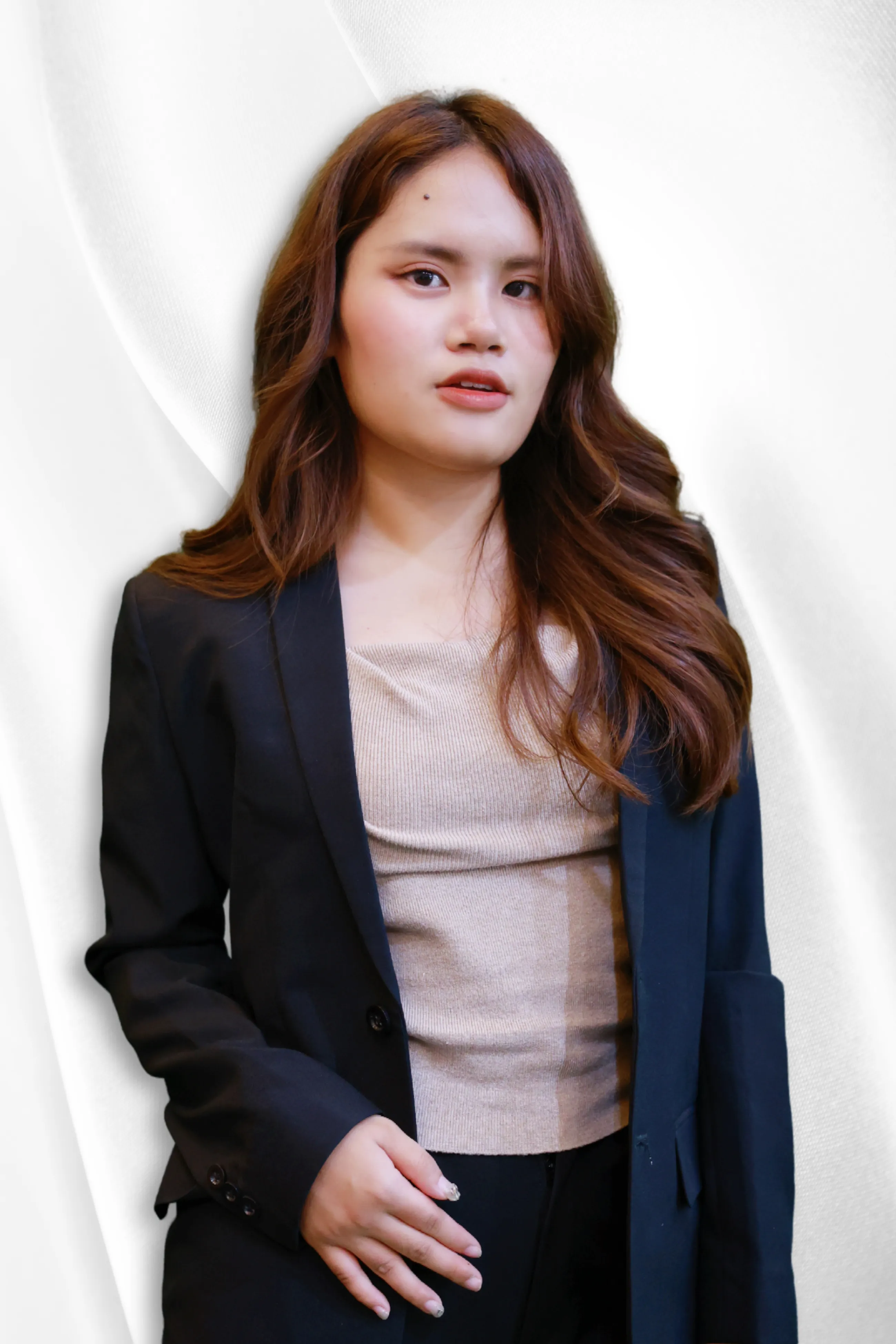 นศภ.อาทิตยา วรชาติตระกูล (ลูกไม้)